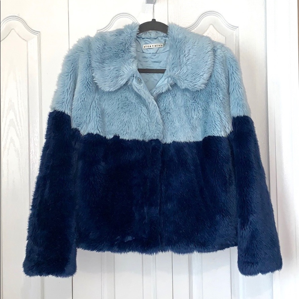 Alice + Olivia Damaris Faux Fur Jacket Copy - Picture 6 of 8